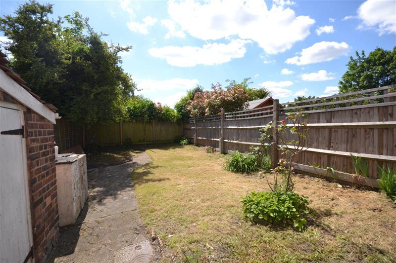 3 bedroom Terraced House to rent - Martyn Gerrard