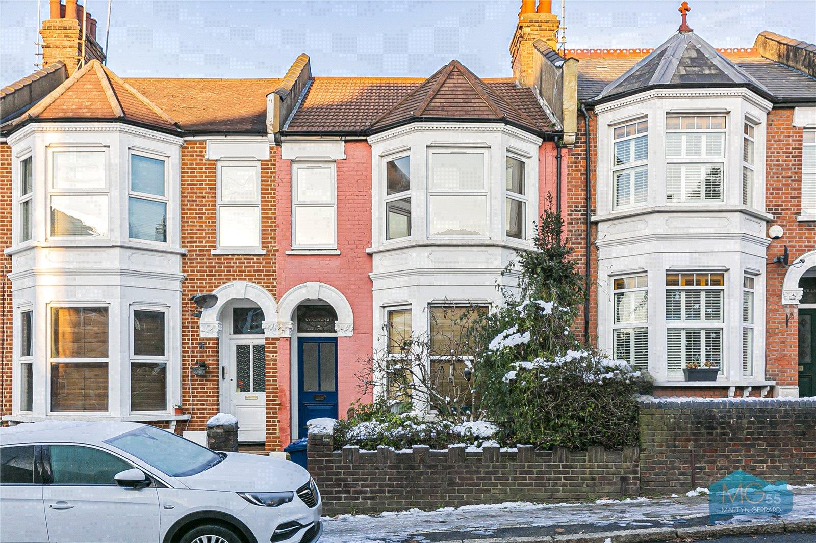 2 bedroom Apartment to rent - Martyn Gerrard