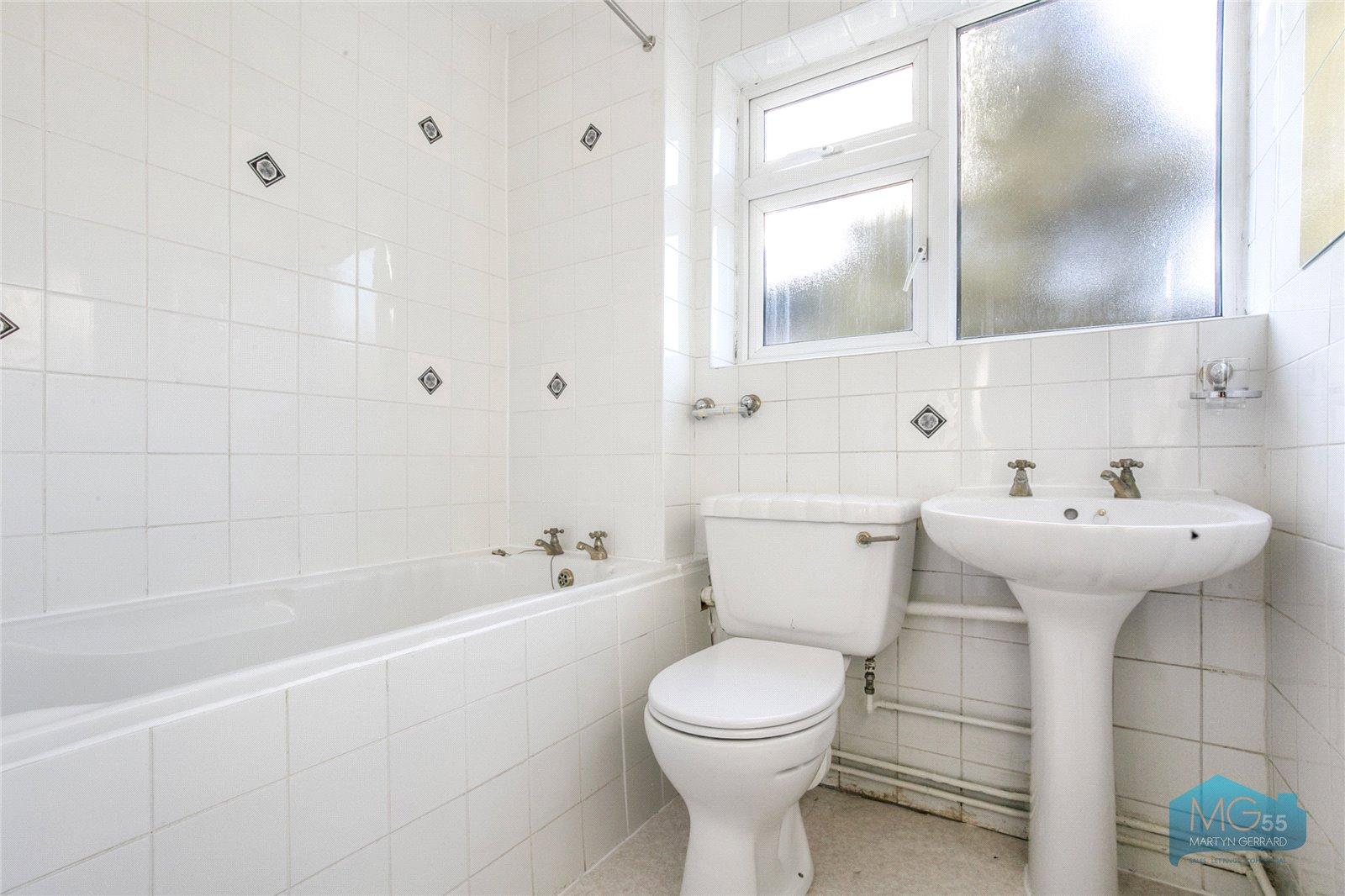 1 bedroom Apartment to rent - Martyn Gerrard