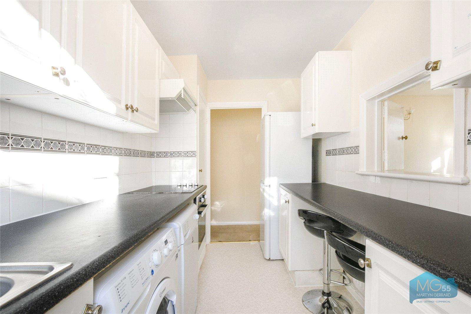 1 bedroom Apartment to rent - Martyn Gerrard