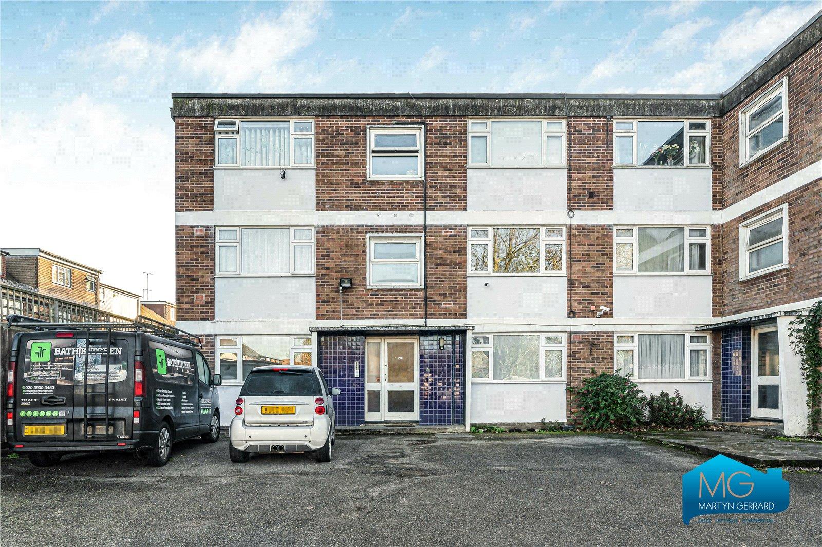 1 bedroom Ground Floor Flat to rent - Martyn Gerrard