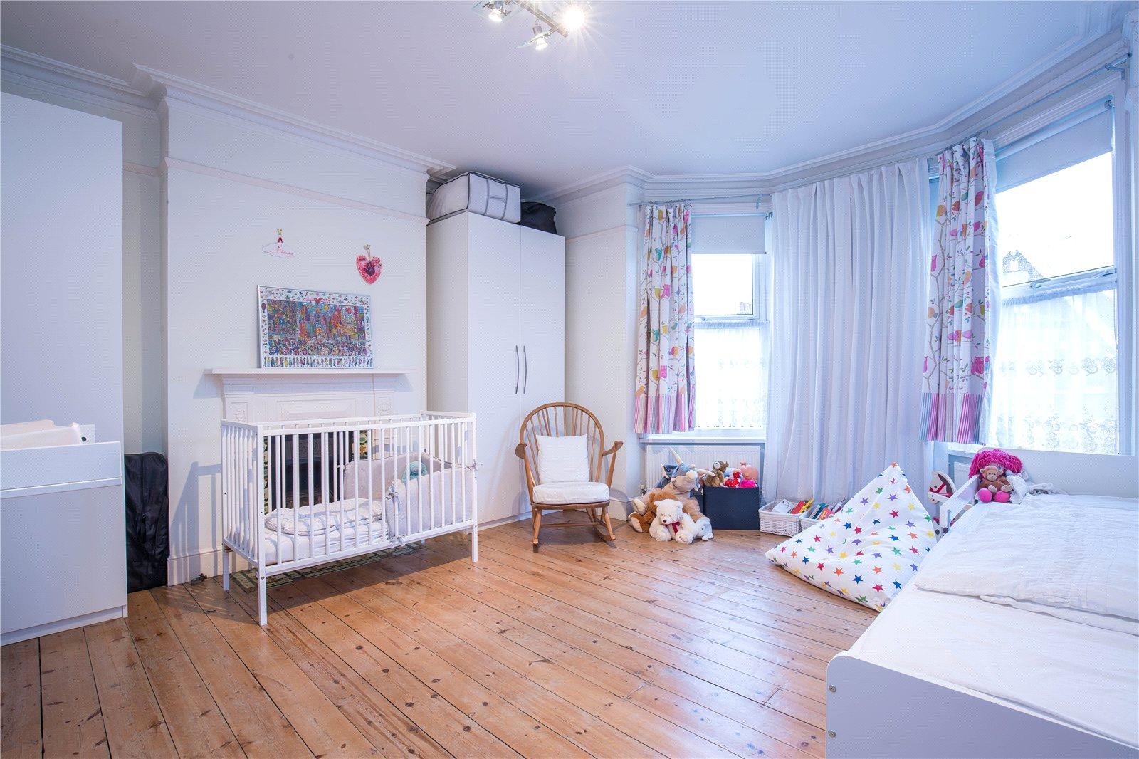 3 bedroom Terraced House to rent - Martyn Gerrard