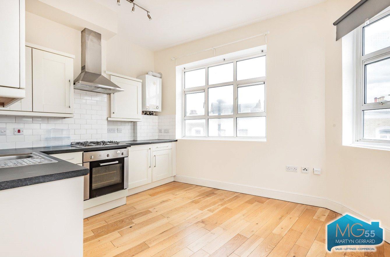 1 bedroom Apartment to rent - Martyn Gerrard