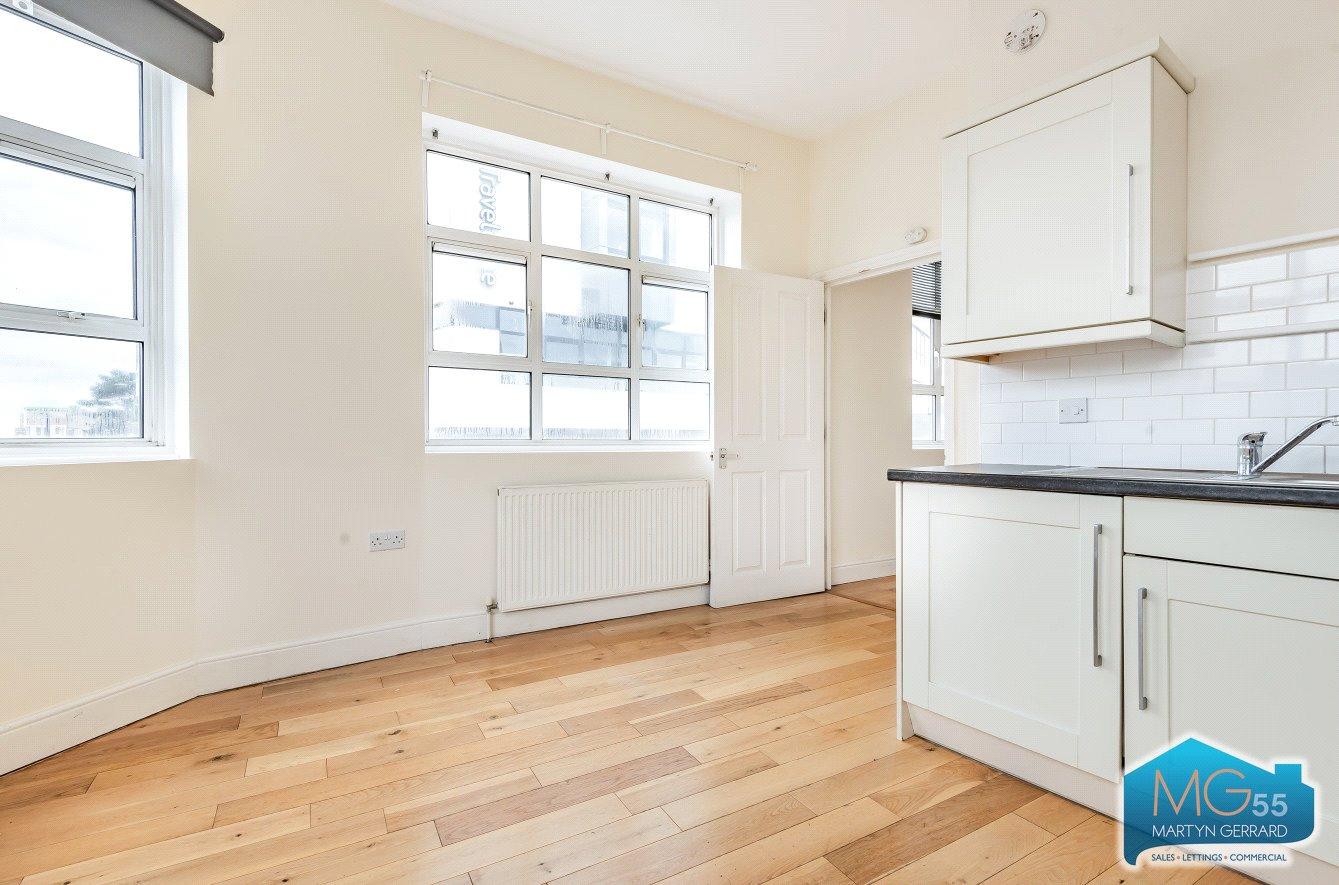 1 bedroom Apartment to rent - Martyn Gerrard