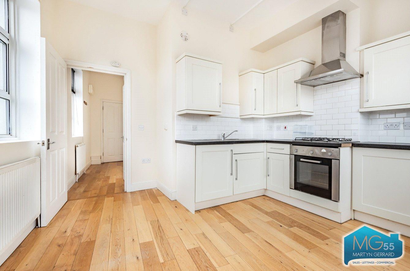 1 bedroom Apartment to rent - Martyn Gerrard