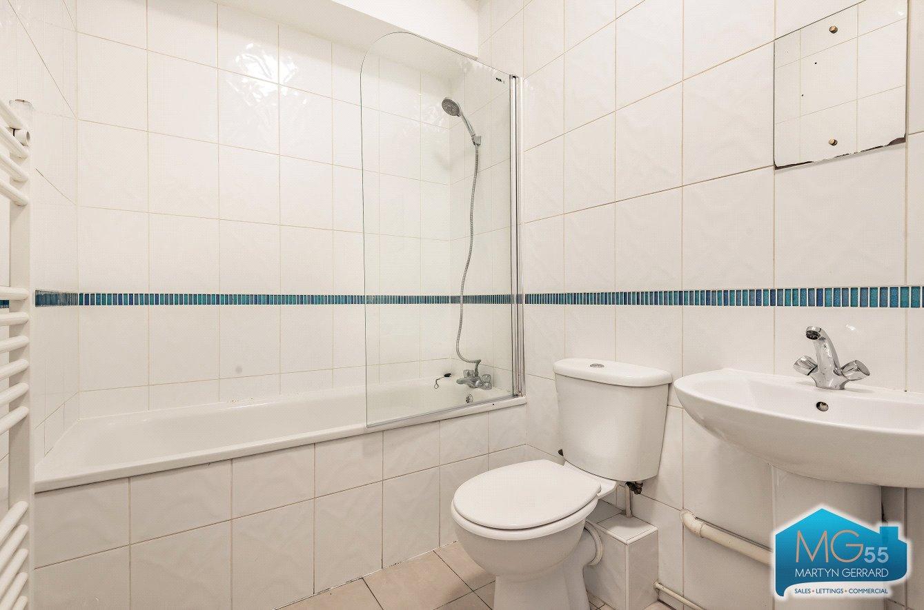 1 bedroom Apartment to rent - Martyn Gerrard