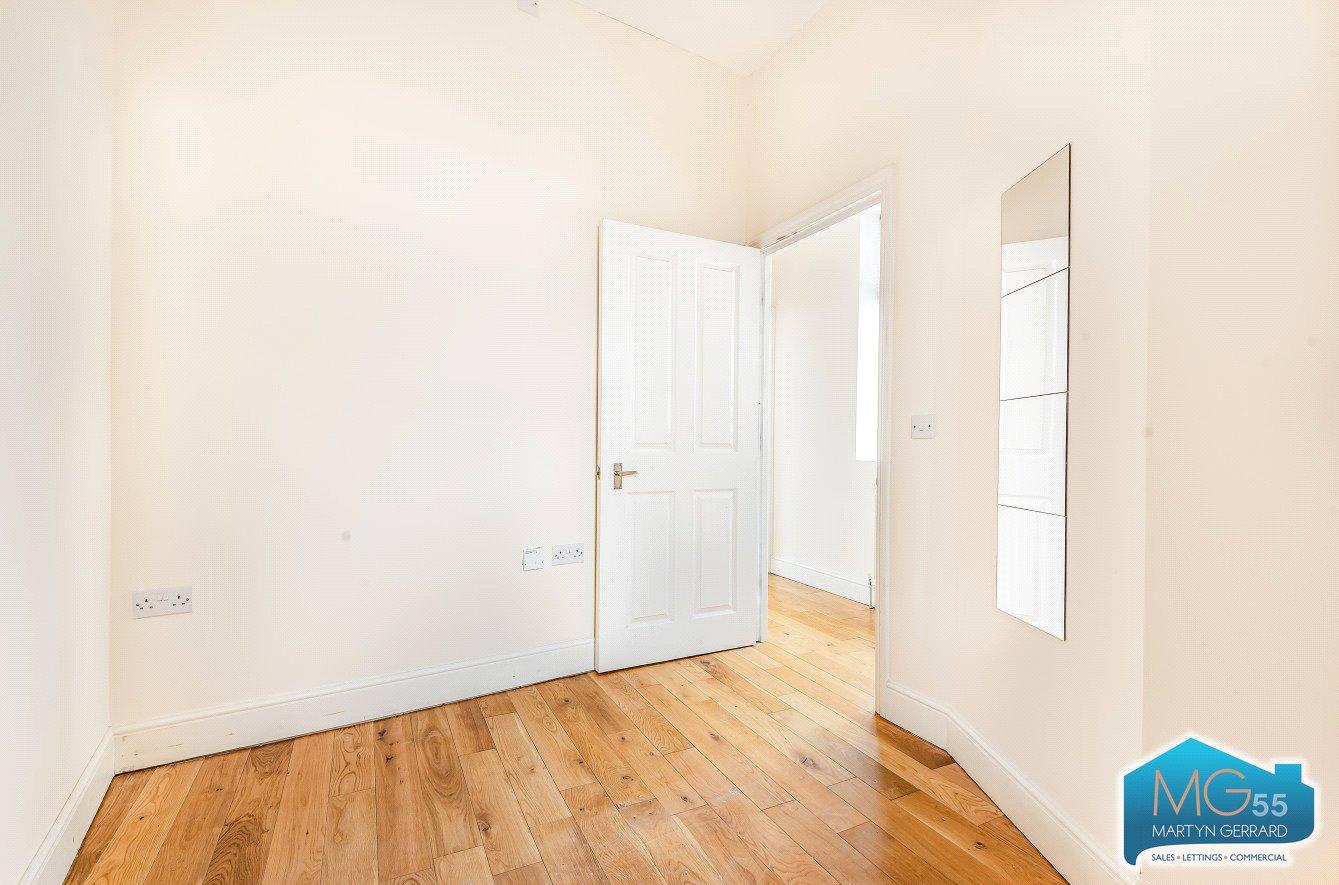 1 bedroom Apartment to rent - Martyn Gerrard