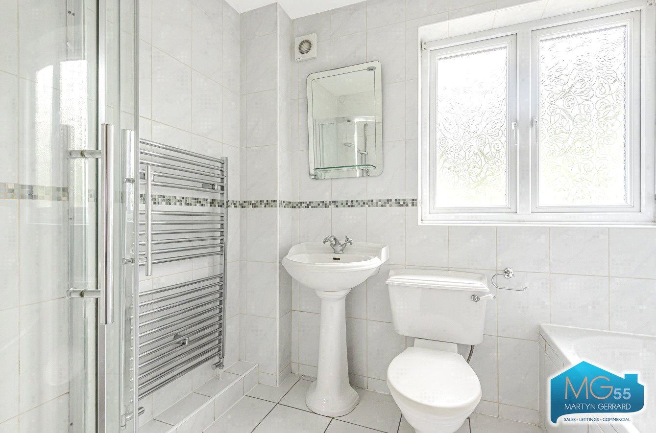 4 bedroom Terraced House to rent - Martyn Gerrard