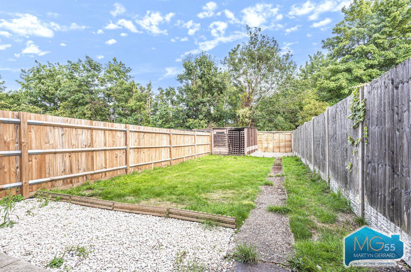 4 bedroom Terraced House to rent - Martyn Gerrard