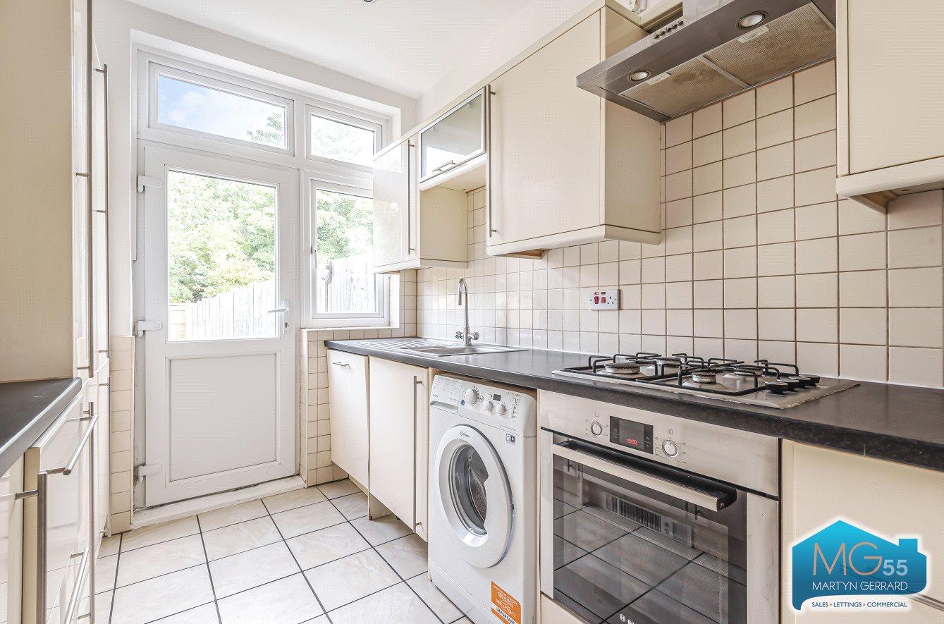4 bedroom Terraced House to rent - Martyn Gerrard