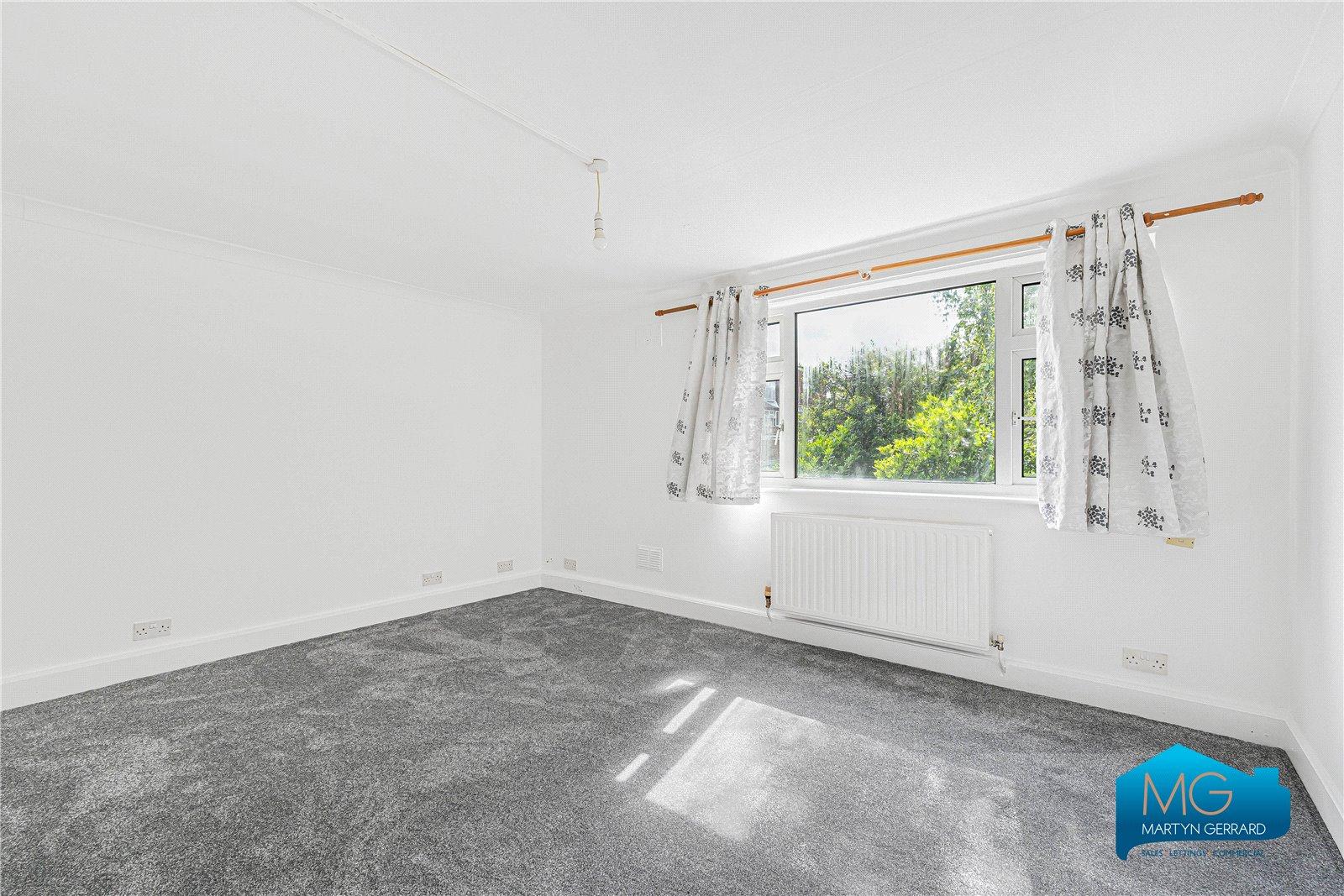 1 bedroom Apartment to rent - Martyn Gerrard