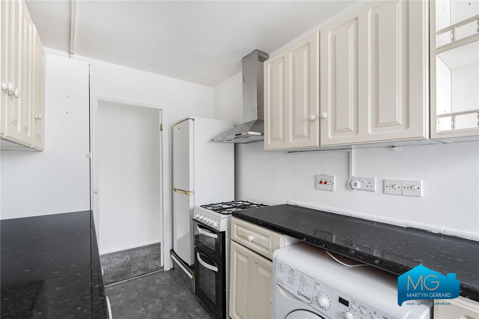 1 bedroom Apartment to rent - Martyn Gerrard