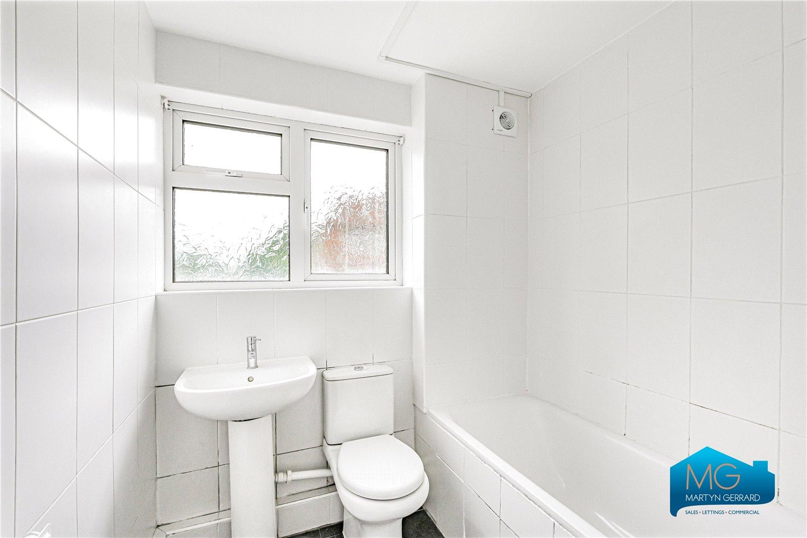 1 bedroom Apartment to rent - Martyn Gerrard
