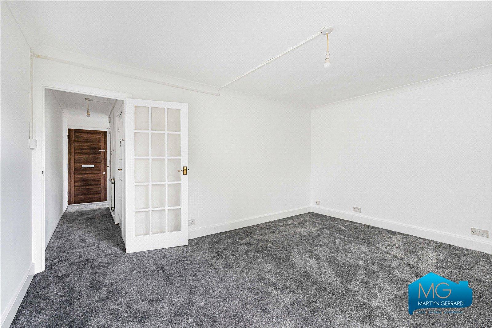 1 bedroom Apartment to rent - Martyn Gerrard