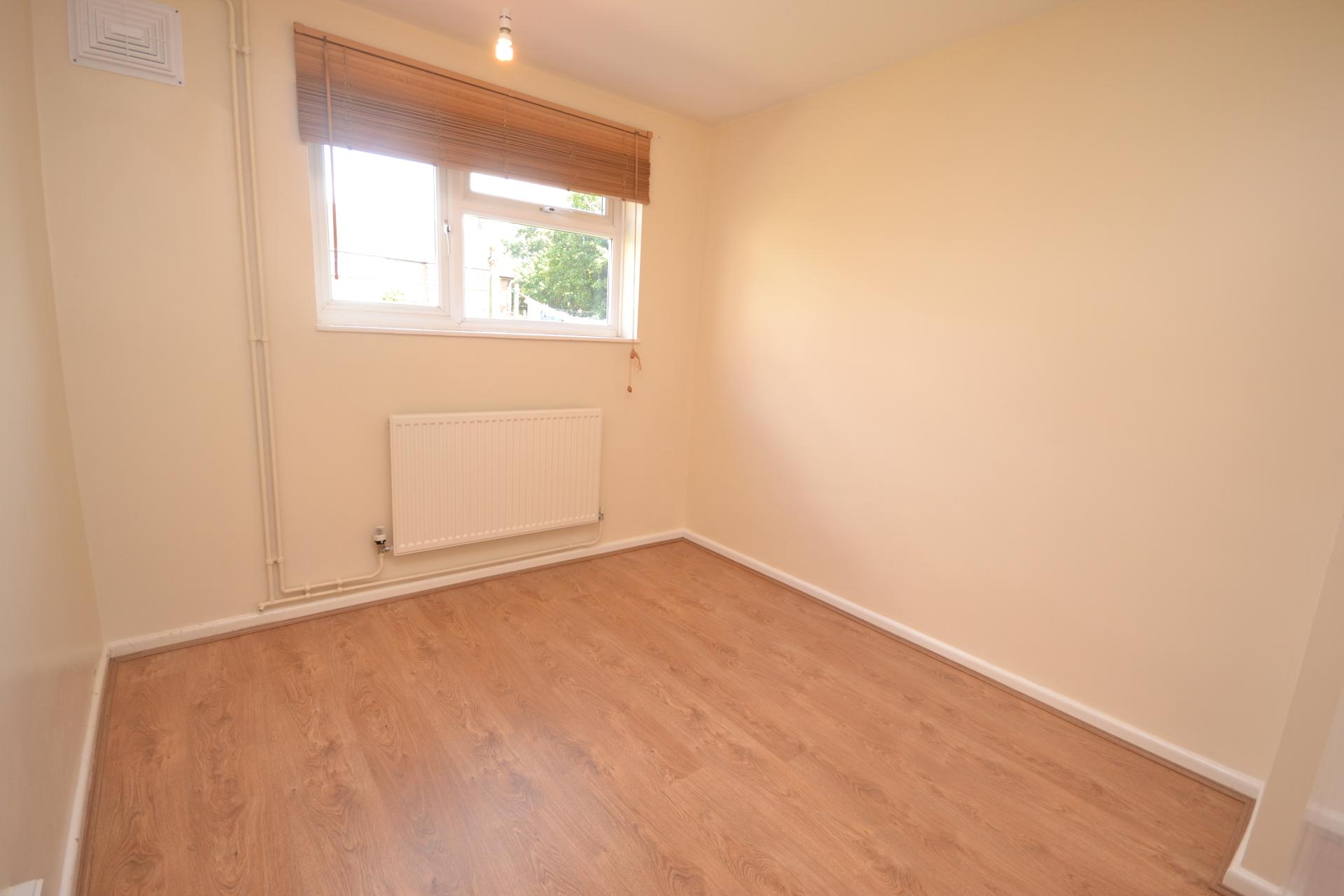 2 bedroom Ground Floor Flat to rent + ' - Martyn Gerrard
