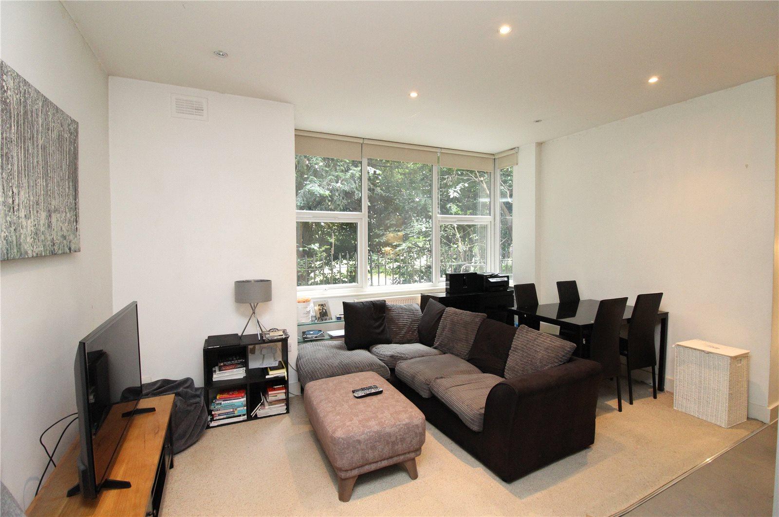 1 bedroom Ground Floor Flat to rent - Martyn Gerrard