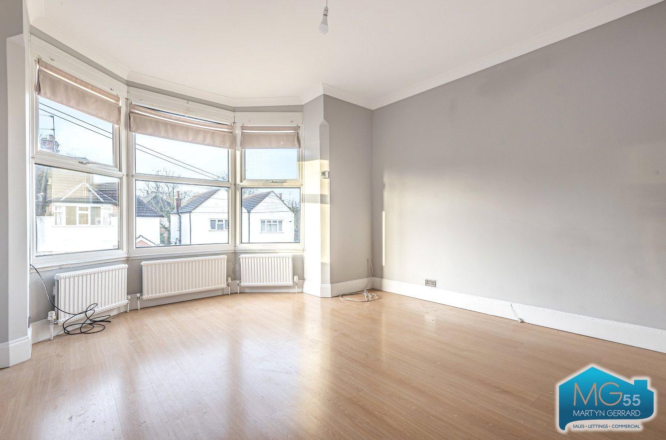 2 bedroom Apartment to rent - Martyn Gerrard