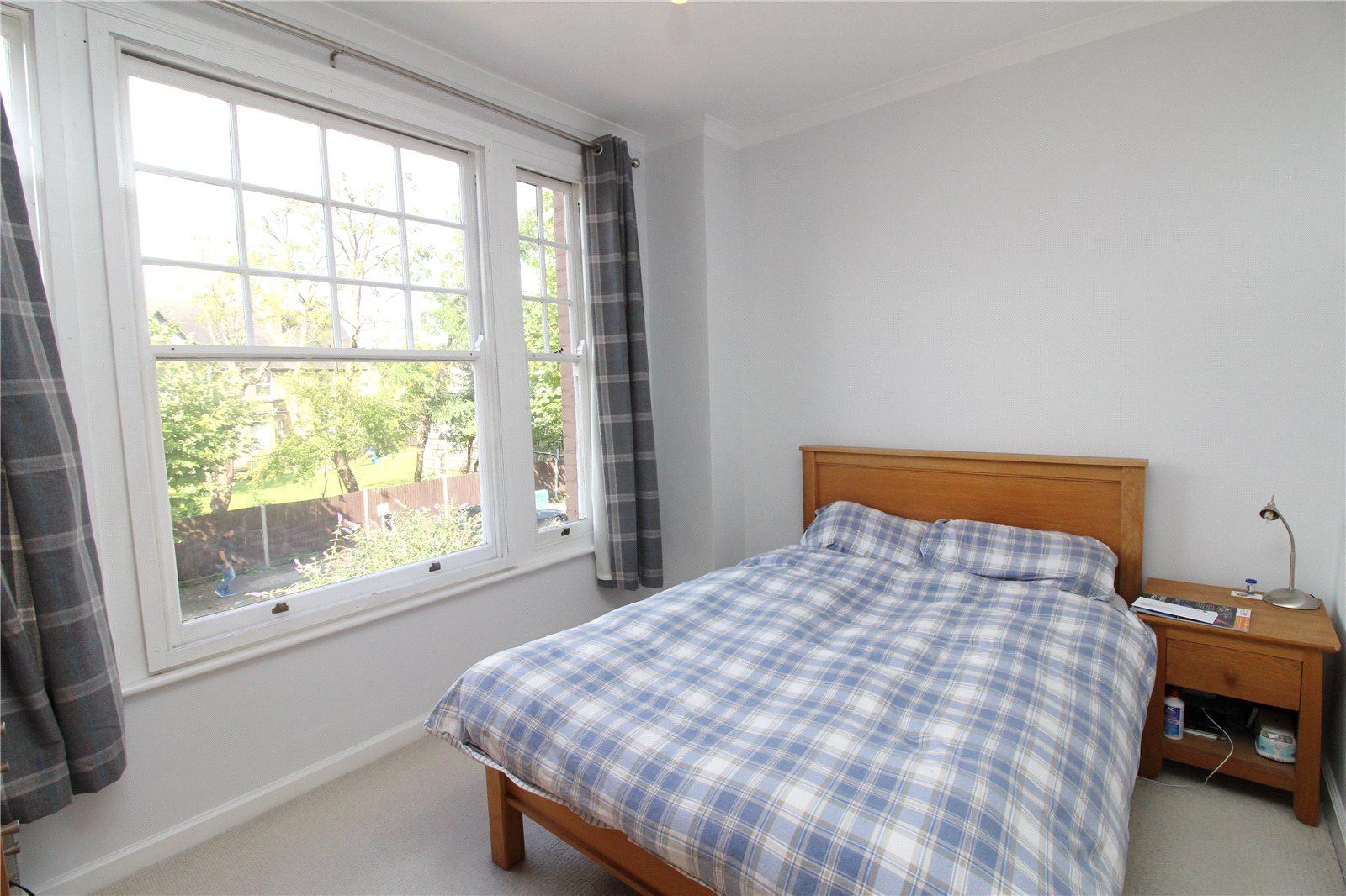 3 bedroom Apartment to rent - Martyn Gerrard