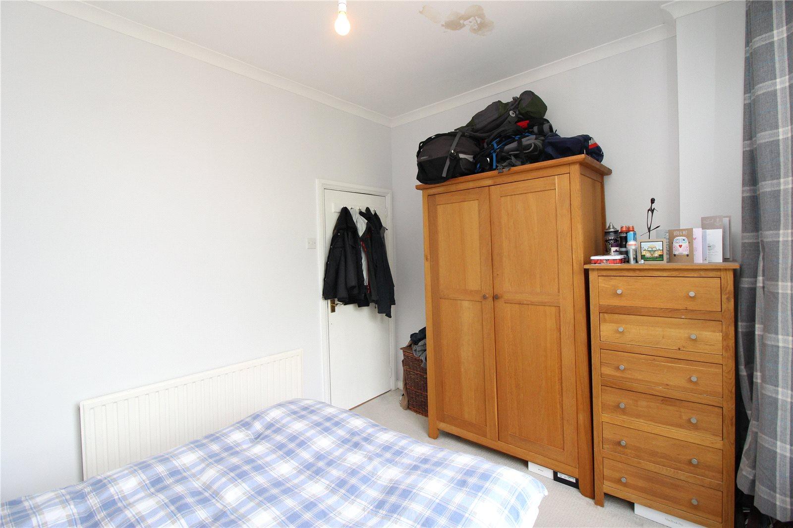 3 bedroom Apartment to rent - Martyn Gerrard