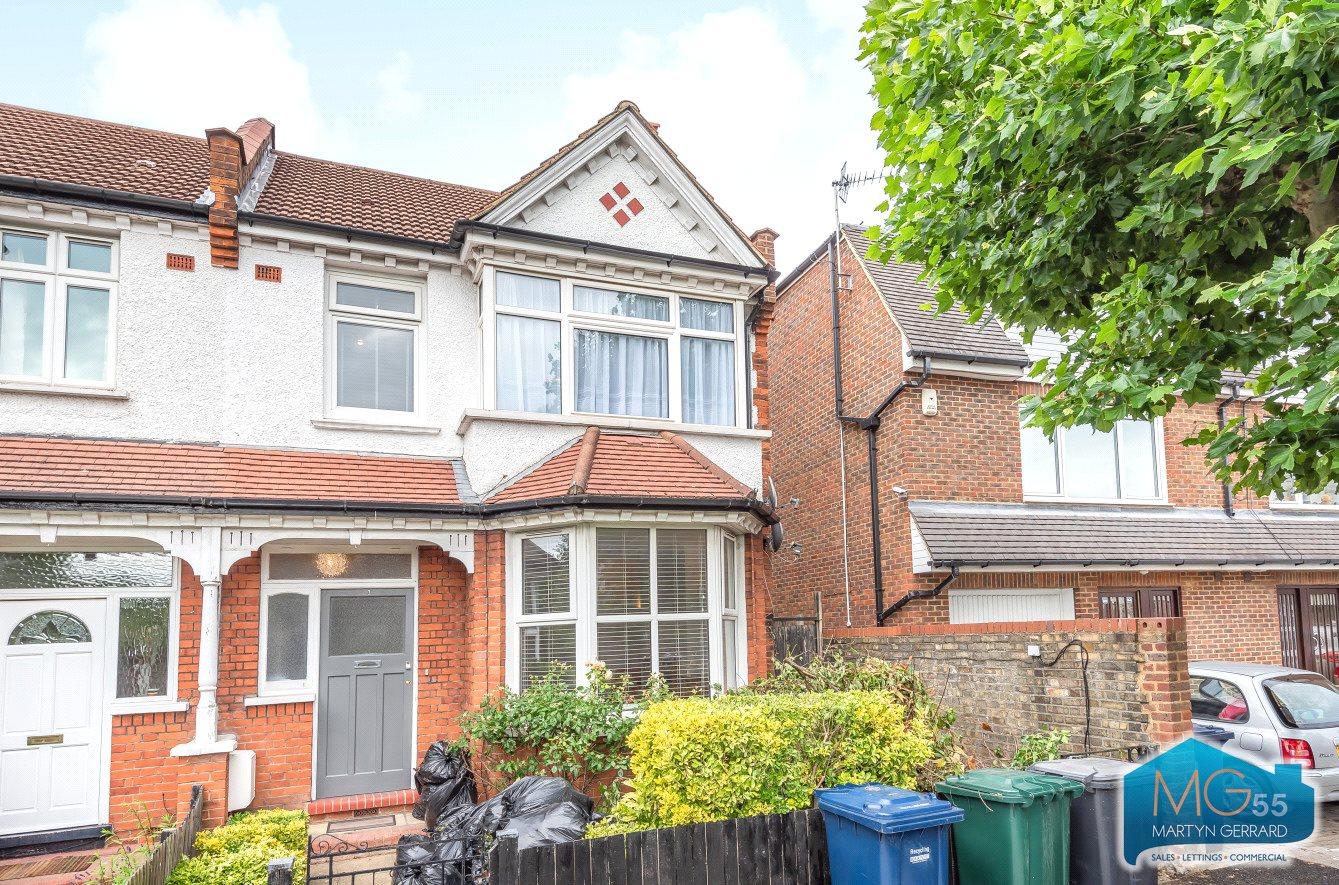 3 bedroom End of Terrace House to rent - Martyn Gerrard