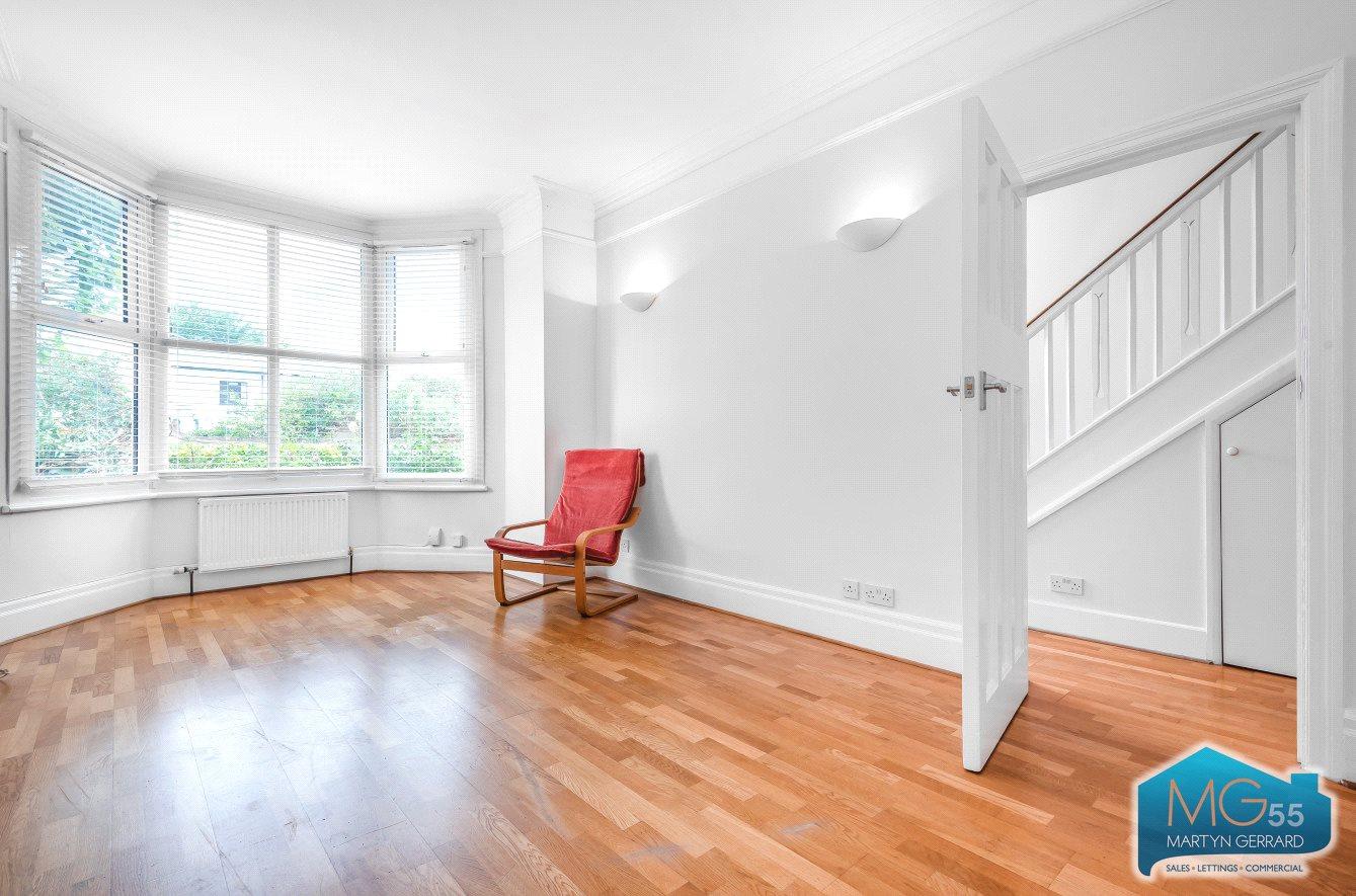 3 bedroom End of Terrace House to rent - Martyn Gerrard