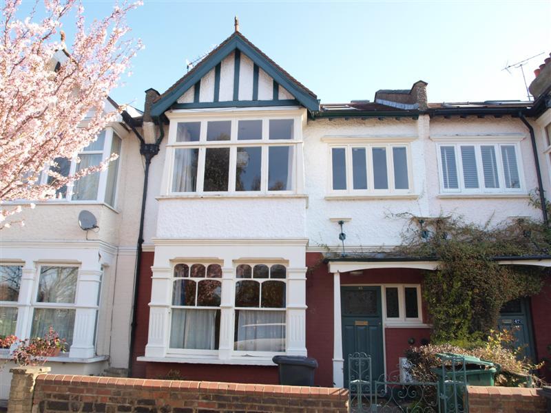 4 bedroom Terraced House to rent - Martyn Gerrard