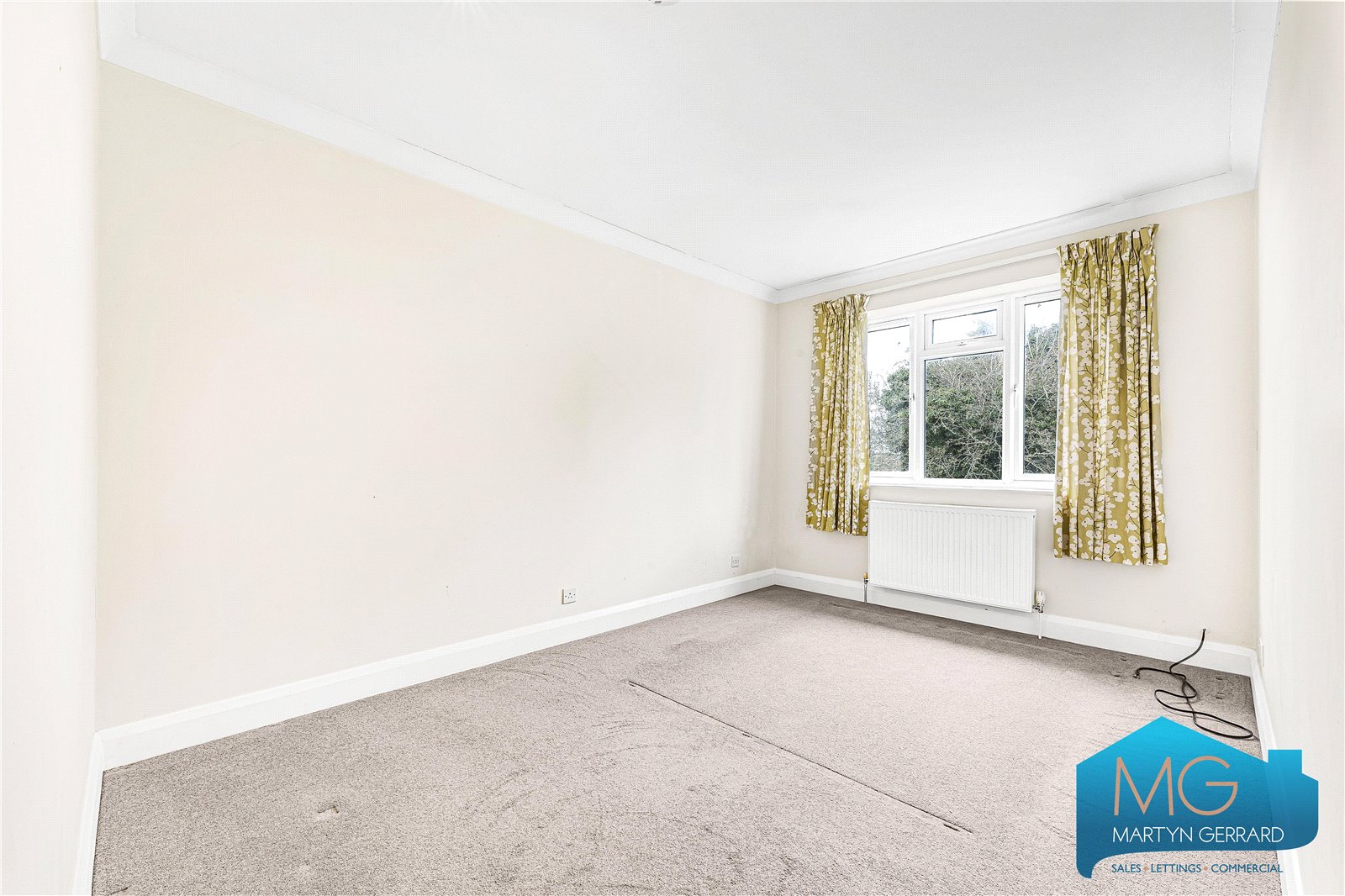 4 bedroom Semi-Detached House for sale - Martyn Gerrard