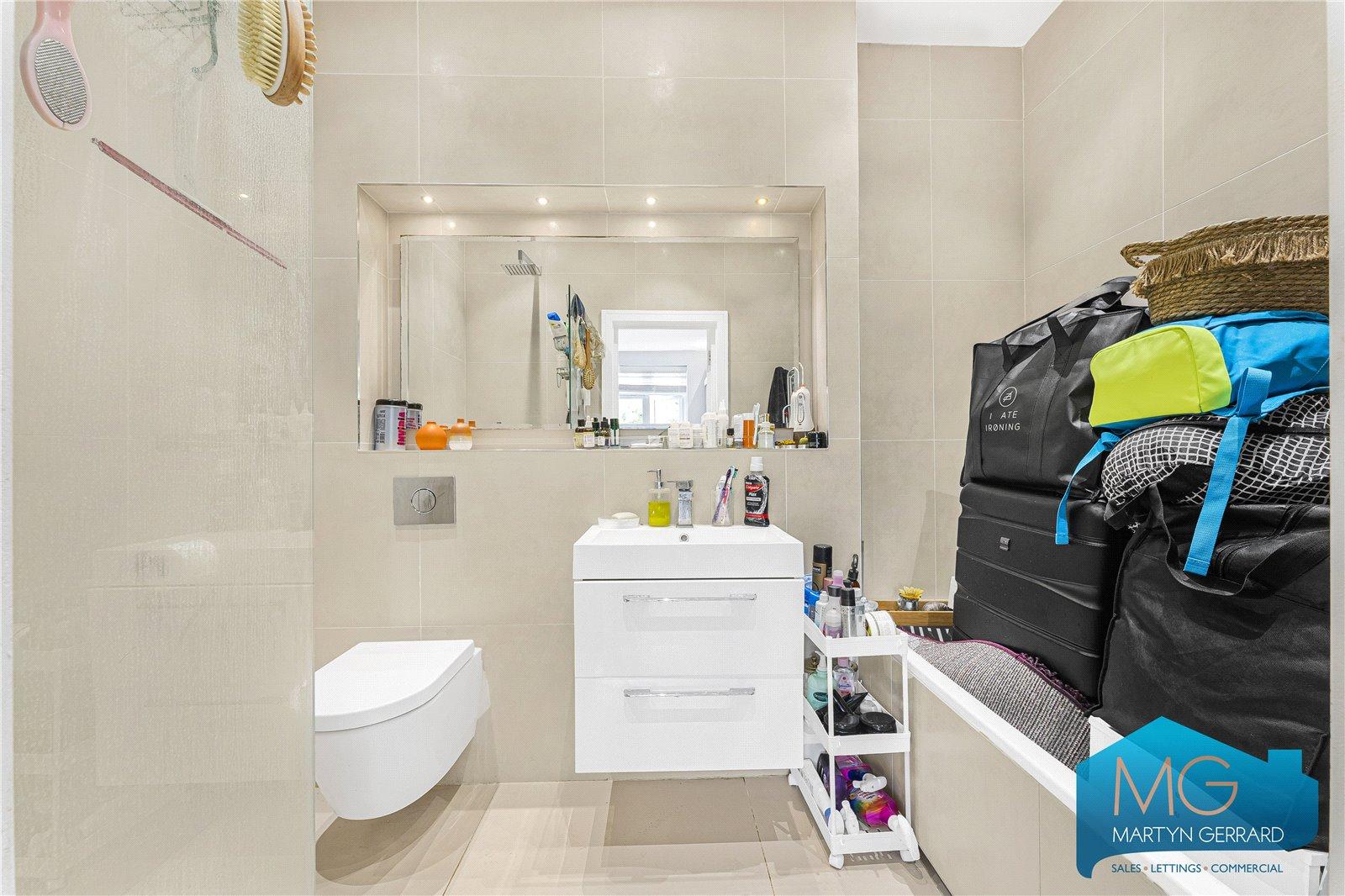 2 bedroom Ground Floor Flat for sale - Martyn Gerrard