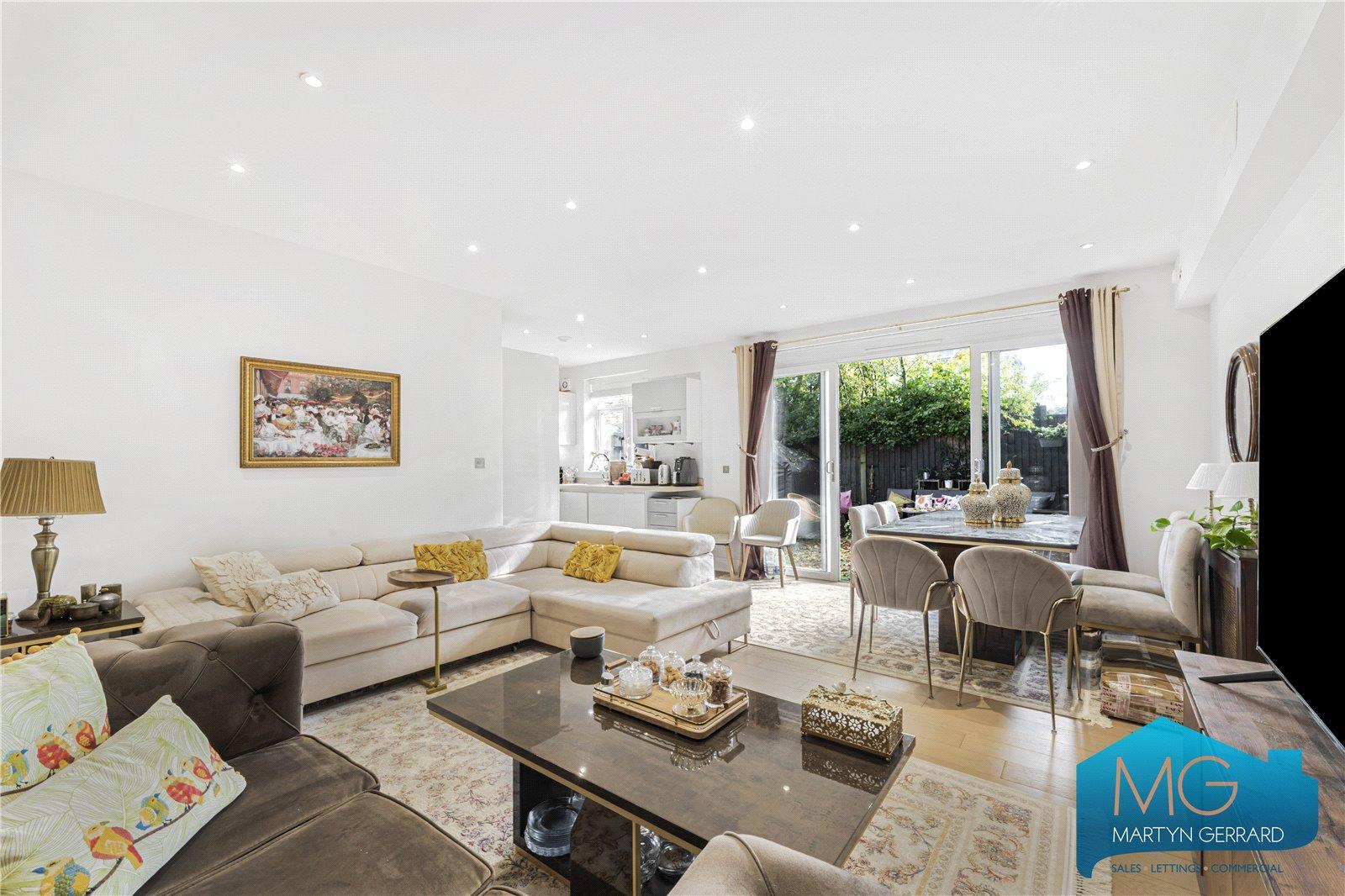 2 bedroom Ground Floor Flat for sale - Martyn Gerrard