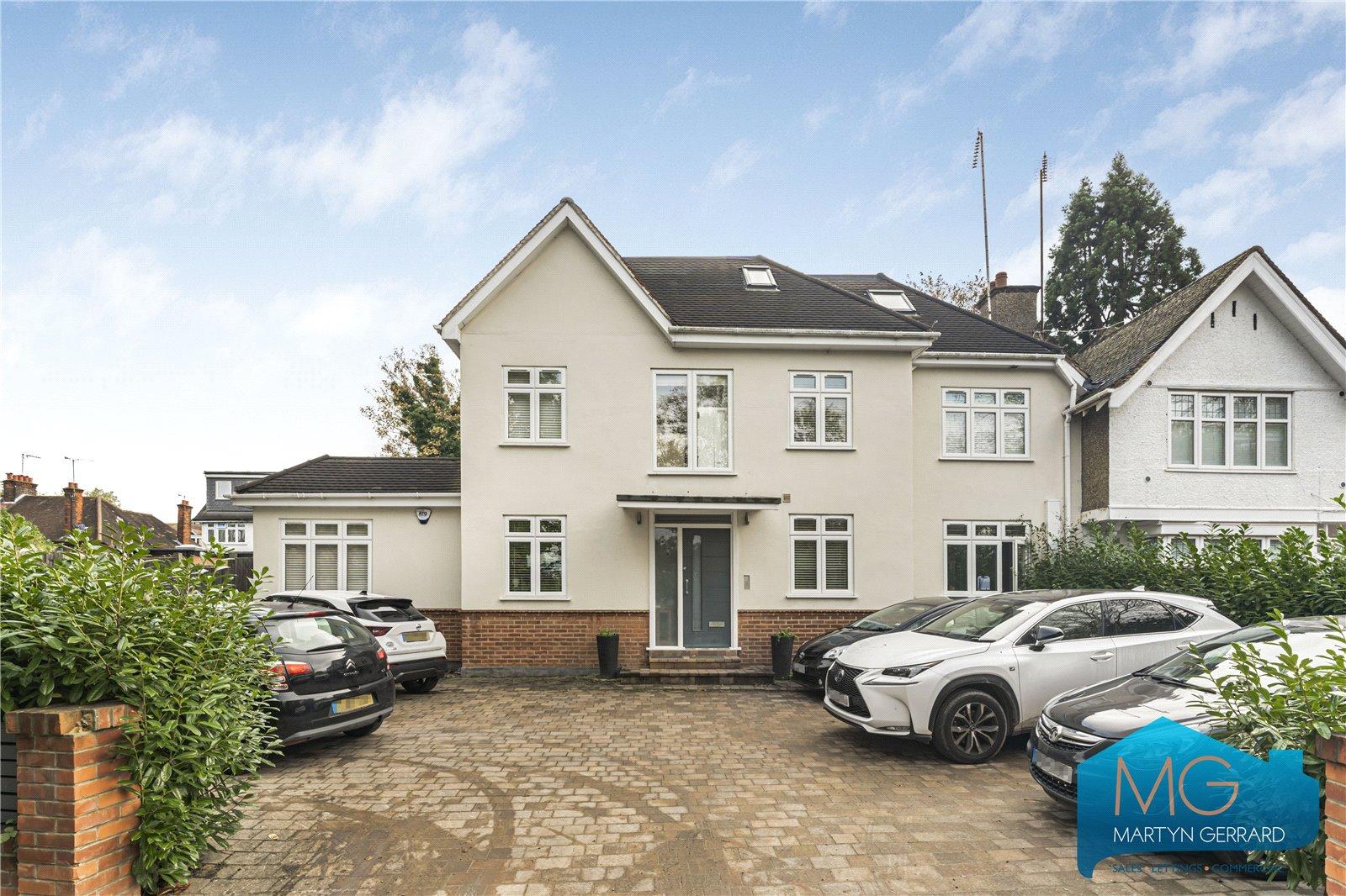 2 bedroom Ground Floor Flat for sale - Martyn Gerrard