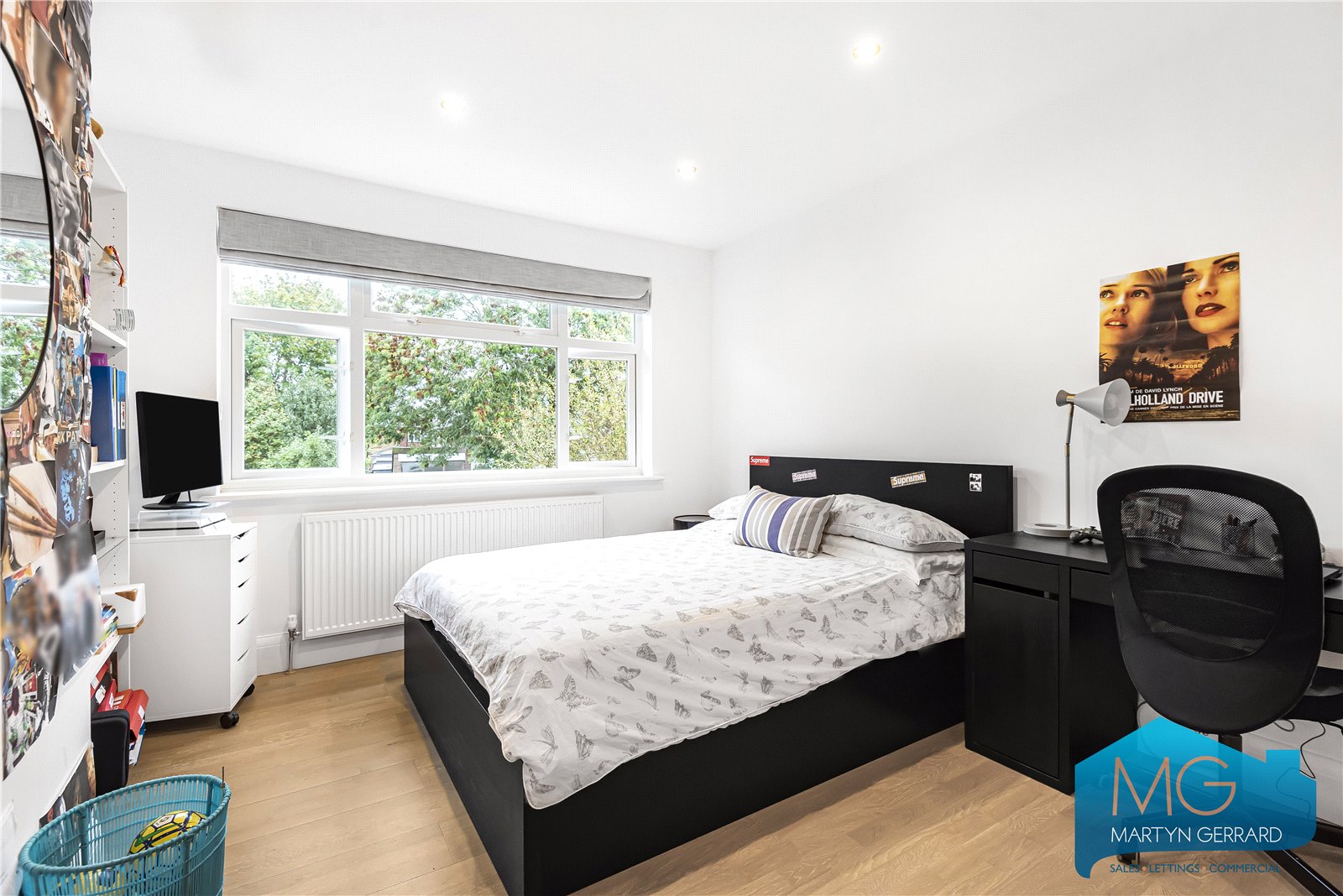 3 bedroom Terraced House for sale - Martyn Gerrard