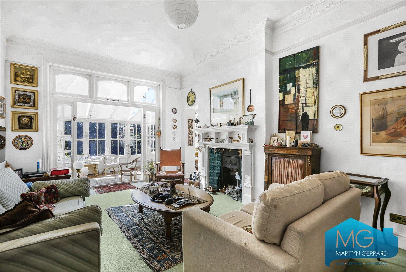 2 bedroom Ground Floor Flat for sale - Martyn Gerrard