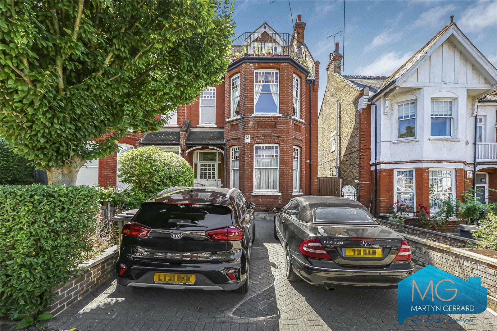 2 bedroom Ground Floor Flat for sale - Martyn Gerrard