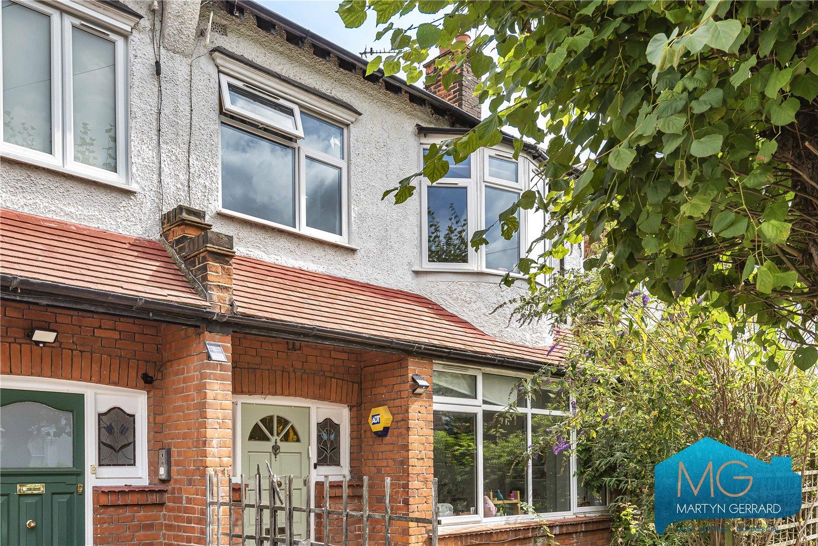 3 bedroom End of Terrace House for sale - Martyn Gerrard
