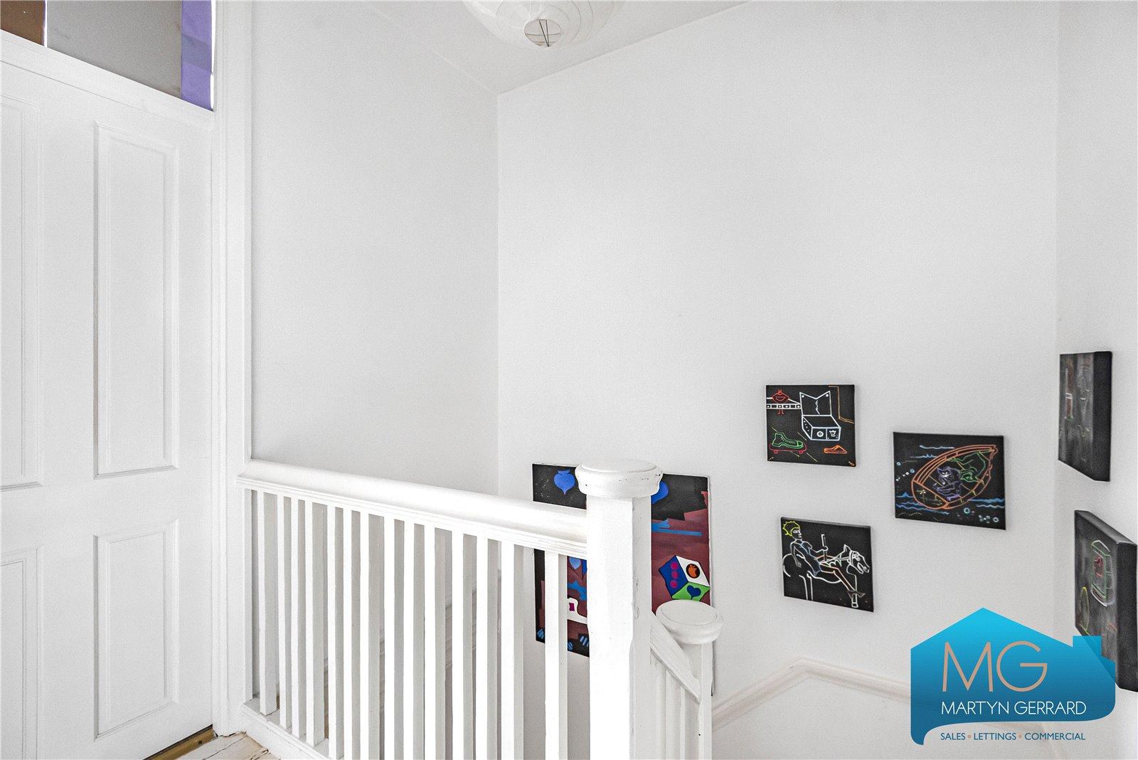 3 bedroom End of Terrace House for sale - Martyn Gerrard