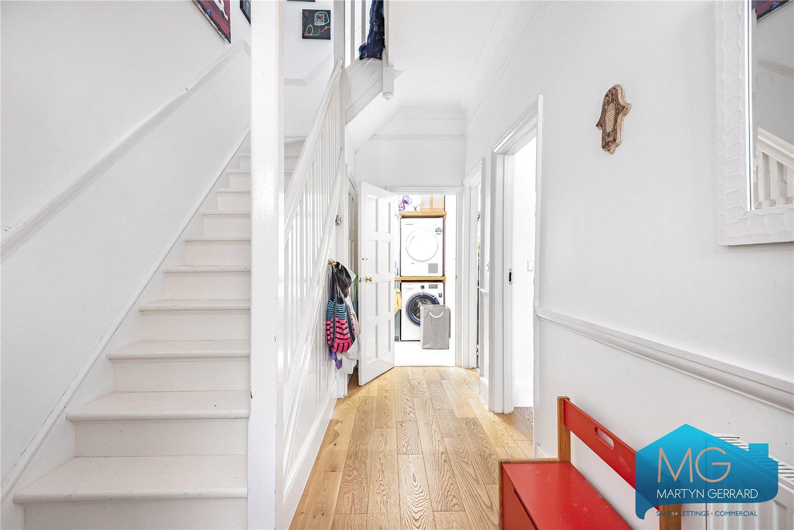 3 bedroom End of Terrace House for sale - Martyn Gerrard