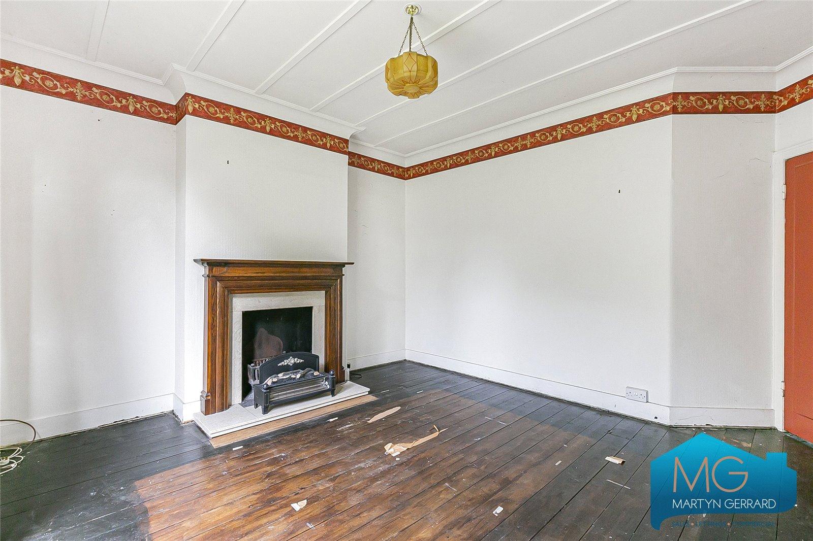 3 bedroom Semi-Detached House for sale - Martyn Gerrard