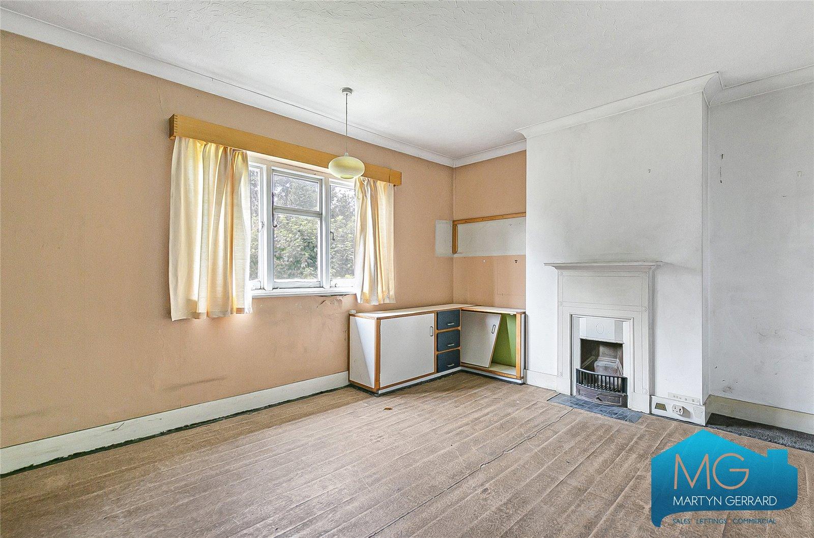 3 bedroom Semi-Detached House for sale - Martyn Gerrard