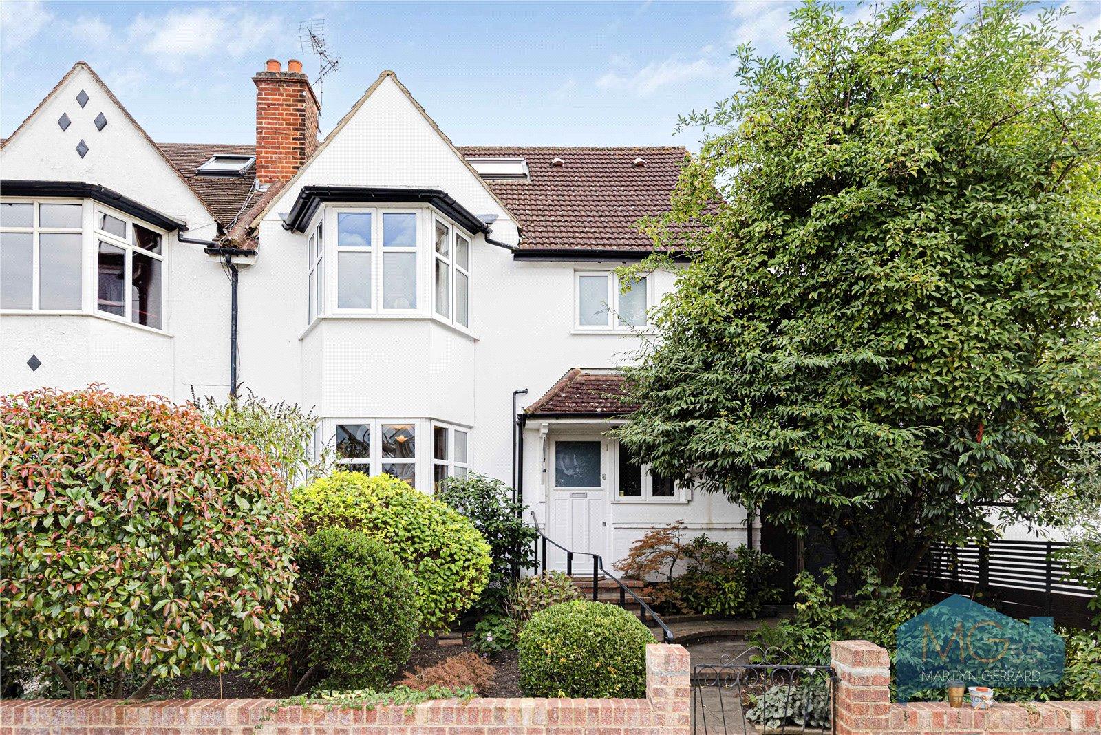 4 bedroom Semi-Detached House for sale + ' - Martyn Gerrard