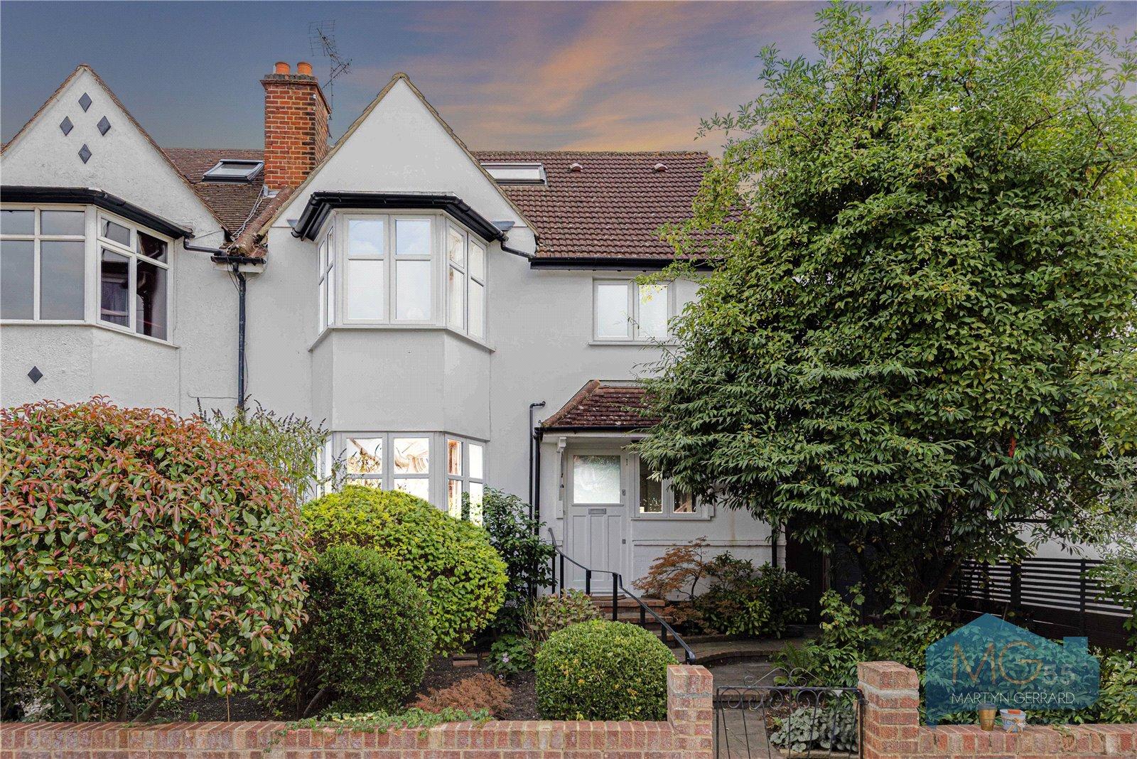 4 bedroom Semi-Detached House for sale - Martyn Gerrard