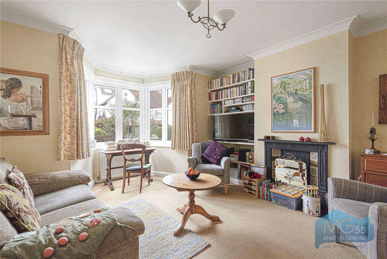 4 bedroom Semi-Detached House for sale - Martyn Gerrard