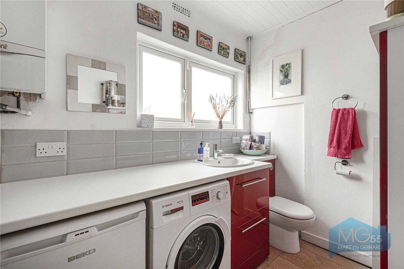 4 bedroom Semi-Detached House for sale - Martyn Gerrard