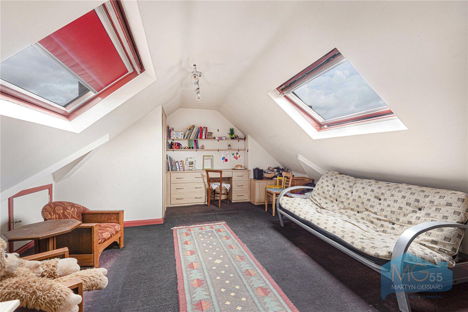 4 bedroom Semi-Detached House for sale - Martyn Gerrard