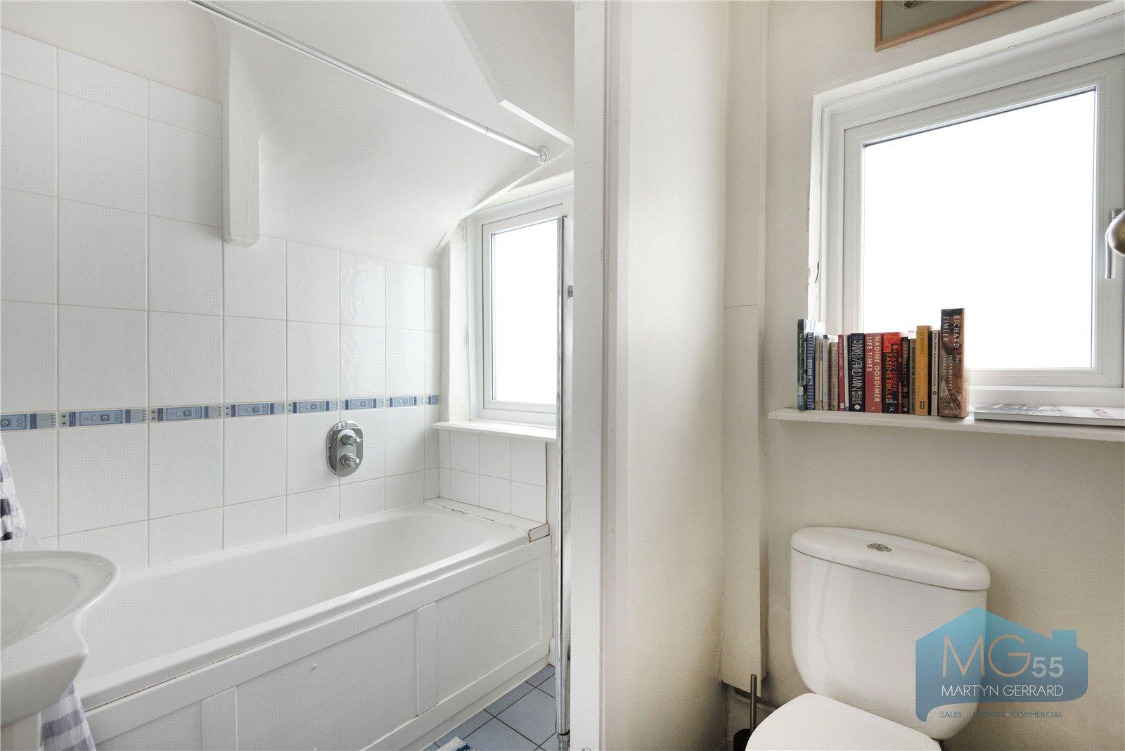 4 bedroom Semi-Detached House for sale - Martyn Gerrard