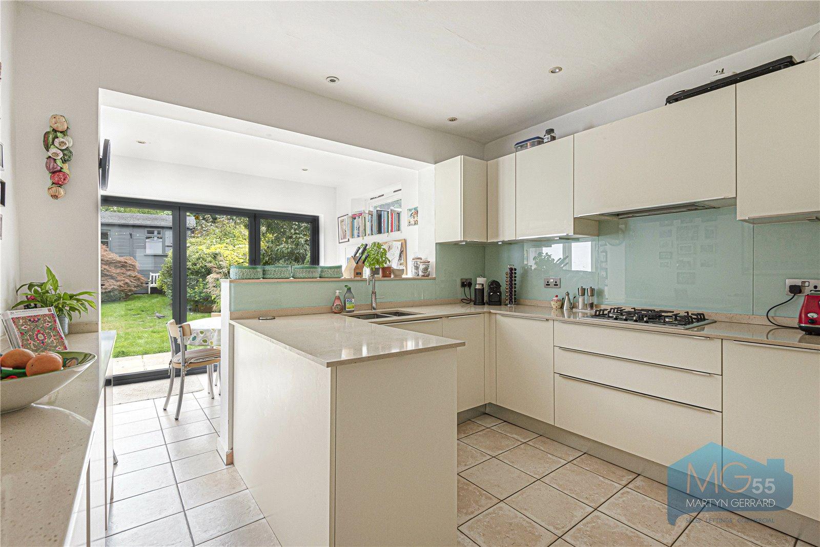 4 bedroom Semi-Detached House for sale - Martyn Gerrard