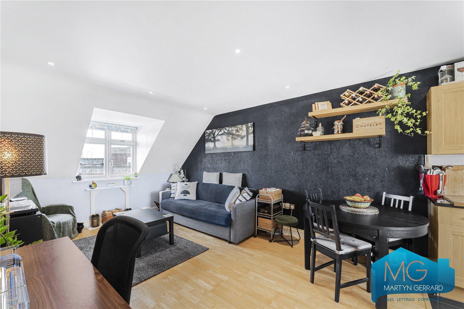 1 bedroom Apartment for sale - Martyn Gerrard