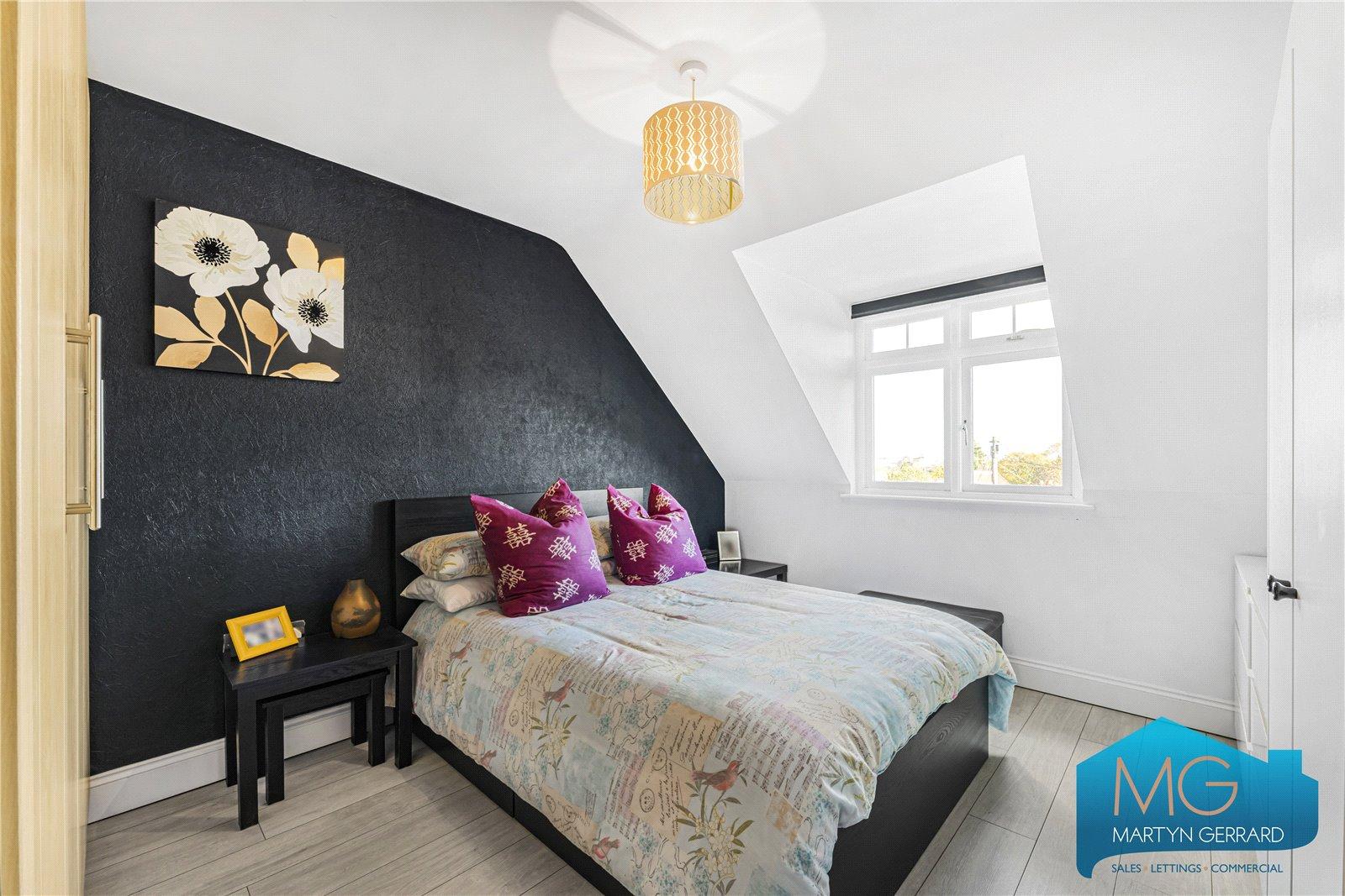 1 bedroom Apartment for sale - Martyn Gerrard