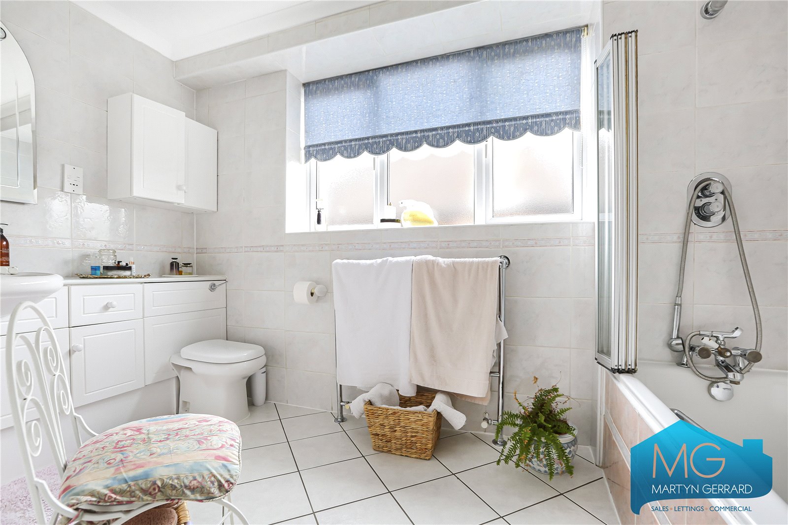 4 bedroom Detached House for sale - Martyn Gerrard