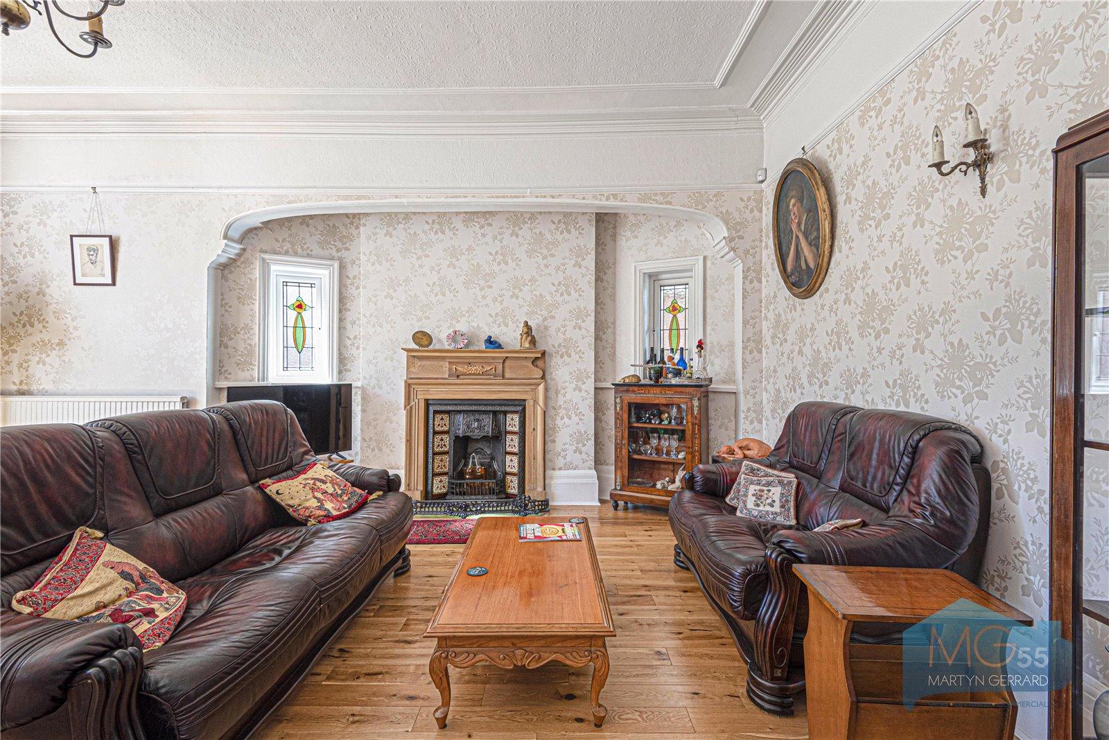 5 bedroom Detached House for sale - Martyn Gerrard