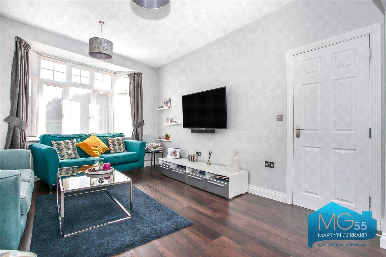 3 bedroom Apartment to rent - Martyn Gerrard